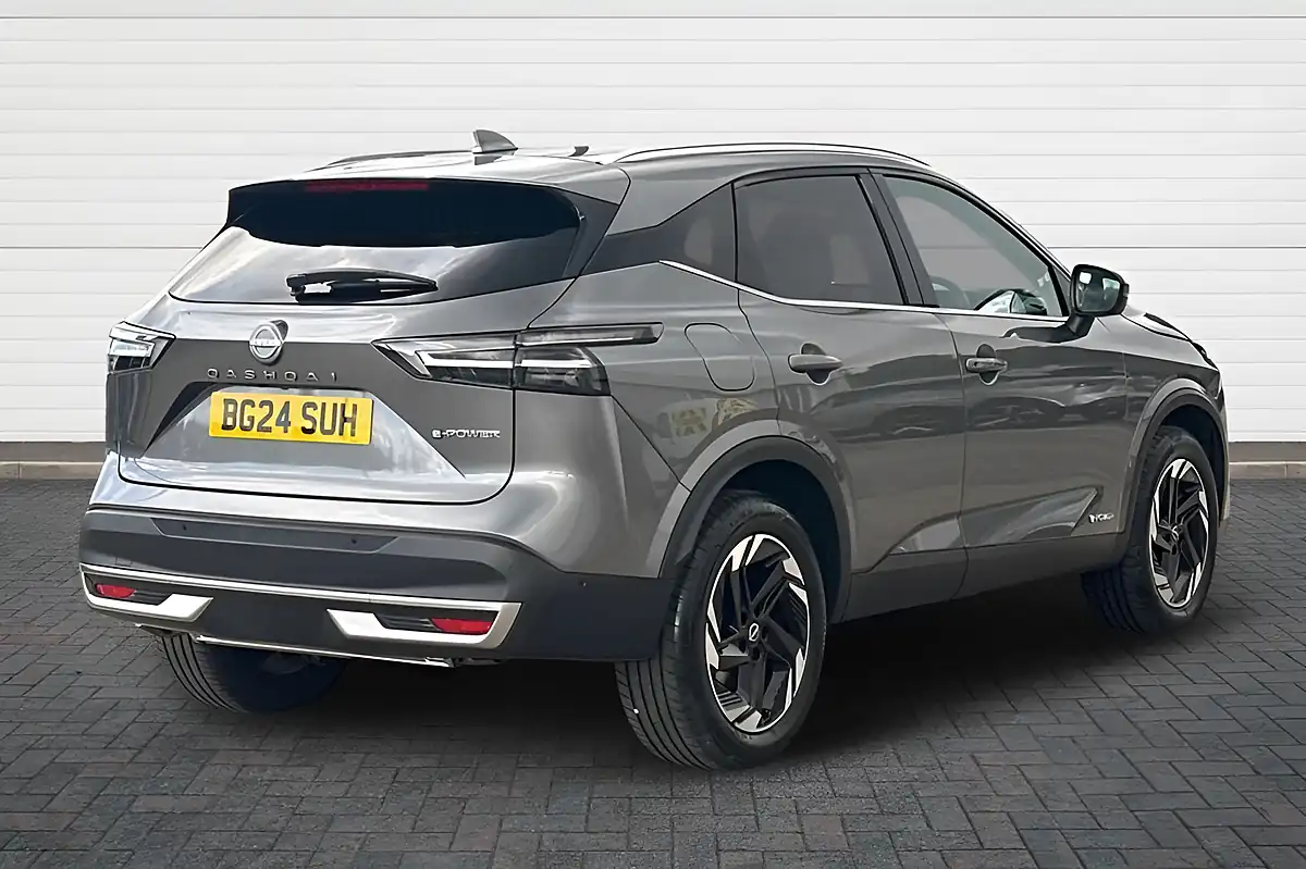 Used 2024 Nissan Qashqai N-Connecta Gun Metal - Interior and Exterior details 3