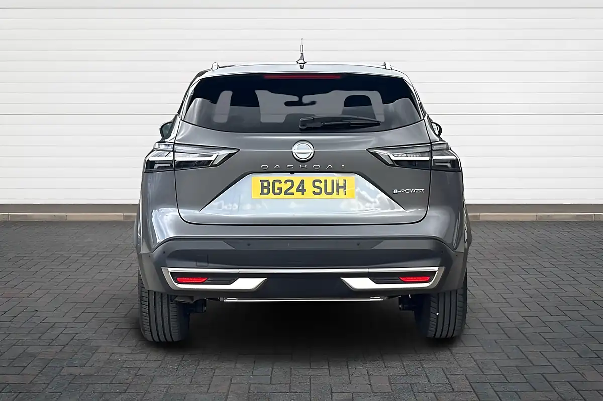Used 2024 Nissan Qashqai N-Connecta Gun Metal - Interior and Exterior details 4