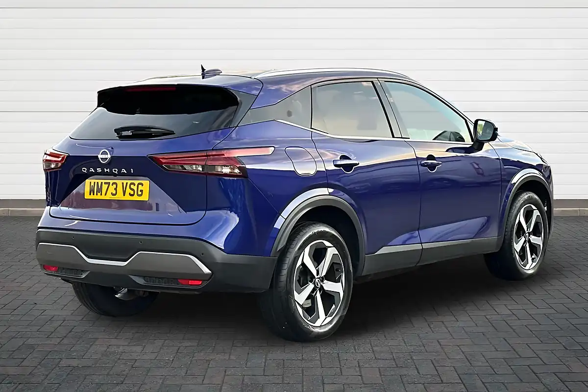 Used 2024 Nissan Qashqai N-Connecta Ink Blue - Interior and Exterior details 3