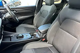 Used 2024 Nissan Qashqai N-Connecta Magnetic Blue - Interior and Exterior details 11