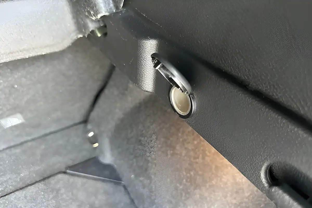 Used 2024 Nissan Qashqai N-Connecta Magnetic Blue - Interior and Exterior details 16