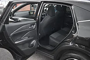 Used 2024 Nissan Qashqai N-Connecta Pearl Black - Interior and Exterior details 14