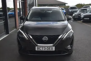 Used 2024 Nissan Qashqai N-Connecta Pearl Black - Interior and Exterior details 3