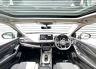 Used 2024 Nissan Qashqai N-Connecta Silver - Interior and Exterior details 13