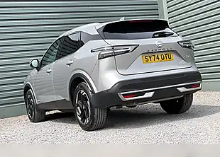 Used 2024 Nissan Qashqai N-Connecta Silver - Interior and Exterior details 6