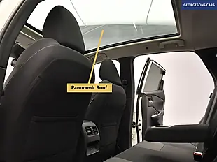 Used 2024 Nissan Qashqai N-Connecta White - Interior and Exterior details 12
