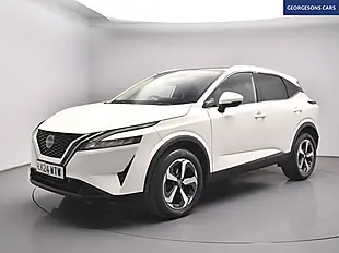 Used 2024 Nissan Qashqai N-Connecta White - Interior and Exterior details 5