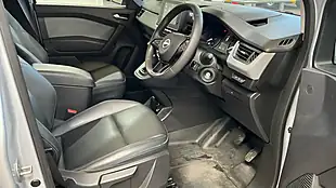 Used 2024 Nissan Townstar Acenta Grey - Interior and Exterior details 7