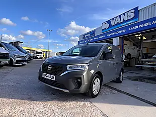 Used 2024 Nissan Townstar Acenta Grey - Interior and Exterior details 11