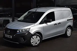 Used 2024 Nissan Townstar Acenta Stone Grey - Interior and Exterior details 4