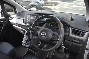 Used 2024 Nissan Townstar Acenta Stone Grey - Interior and Exterior details 8