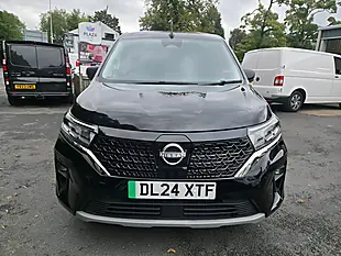 Used 2024 Nissan Townstar Tekna Black - Interior and Exterior details 2