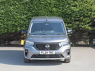 Used 2024 Nissan Townstar Tekna+ Grey - Interior and Exterior details 3
