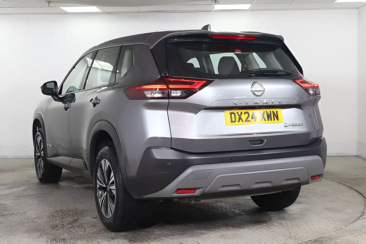 Used 2024 Nissan X-Trail Acenta Premium Grey - Interior and Exterior details 10