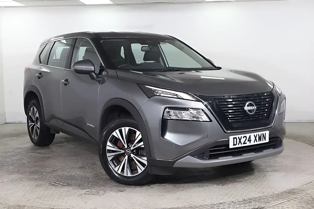Used 2024 Nissan X-Trail Acenta Premium Grey - Interior and Exterior details 9