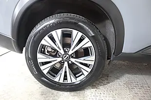 Used 2024 Nissan X-Trail Acenta Premium Grey - Interior and Exterior details 13