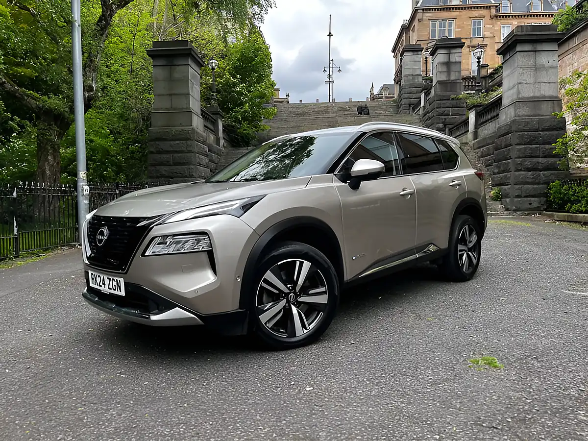 Used 2024 Nissan X-Trail Tekna Silver - Interior and Exterior details 2