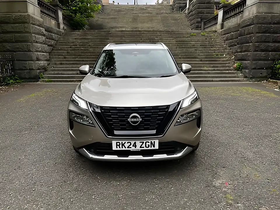 Used 2024 Nissan X-Trail Tekna Silver - Interior and Exterior details 7