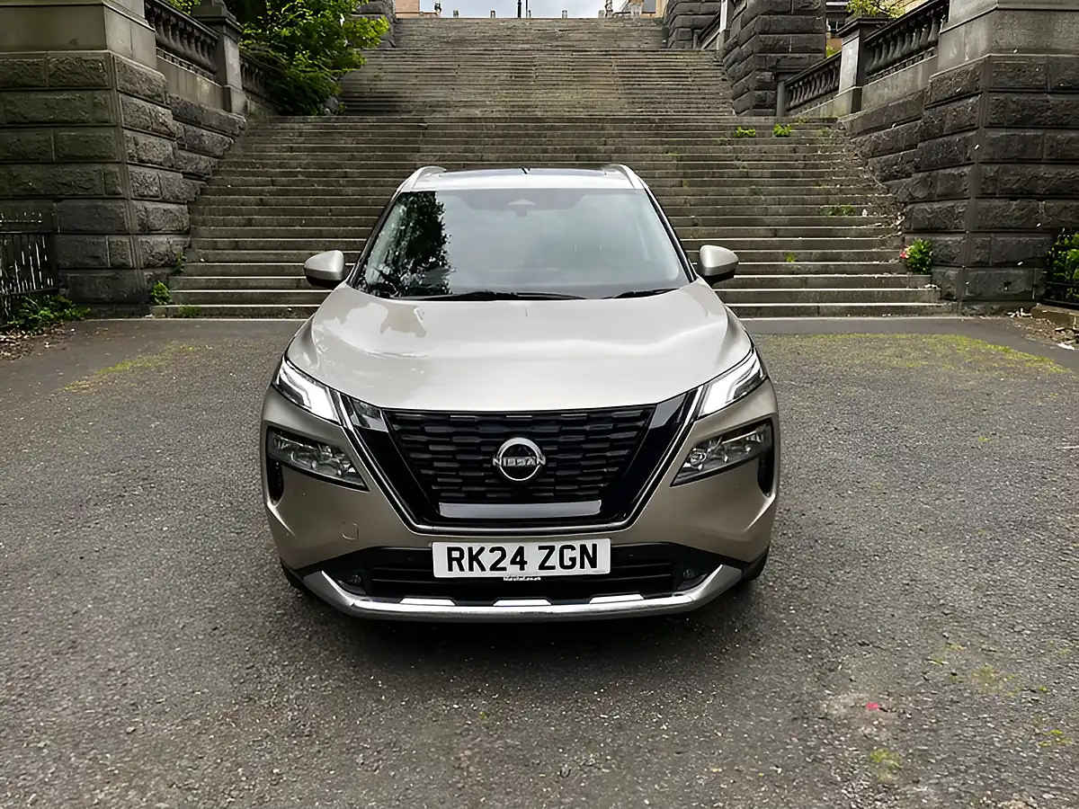 Used 2024 Nissan X-Trail Tekna Silver - Interior and Exterior details 8