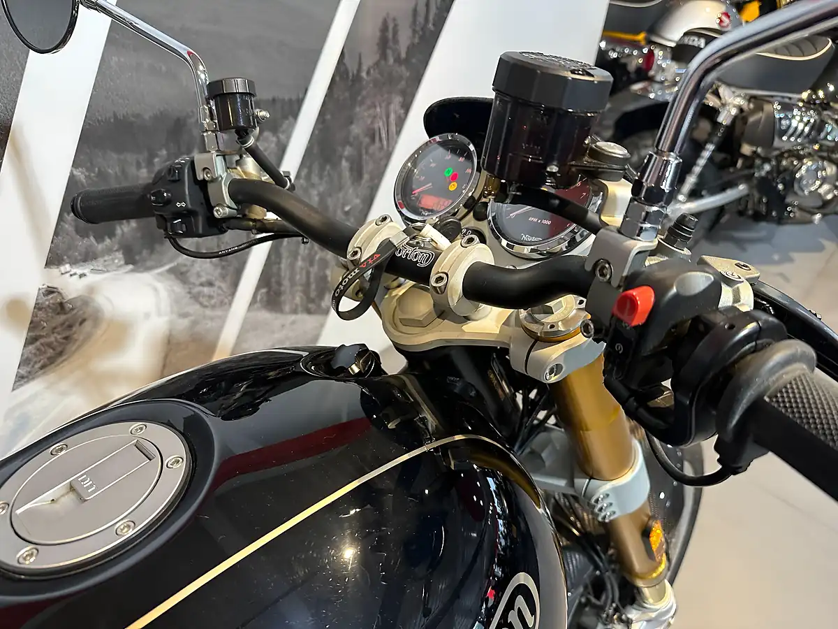 Used 2024 Norton Commando 961 Sport 525 Black - Interior and Exterior details 13