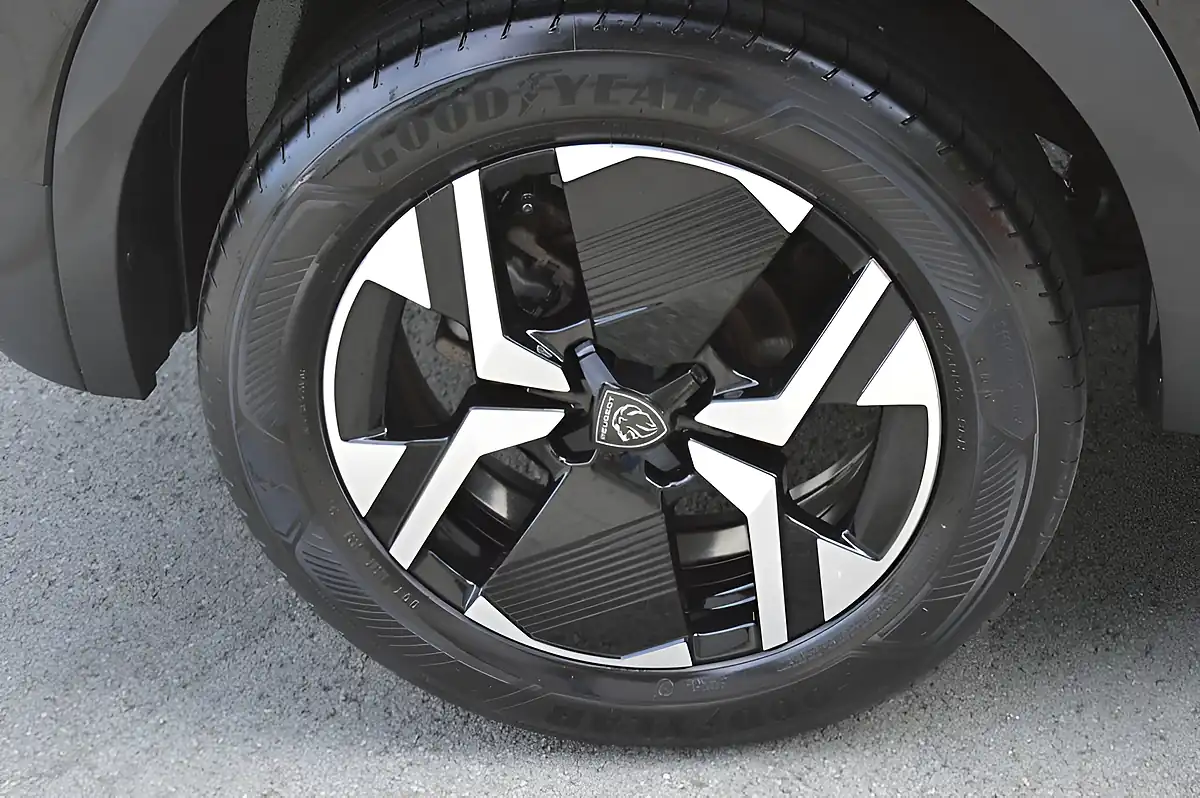 Used 2024 Peugeot 2008 Allure Black - Interior and Exterior details 10