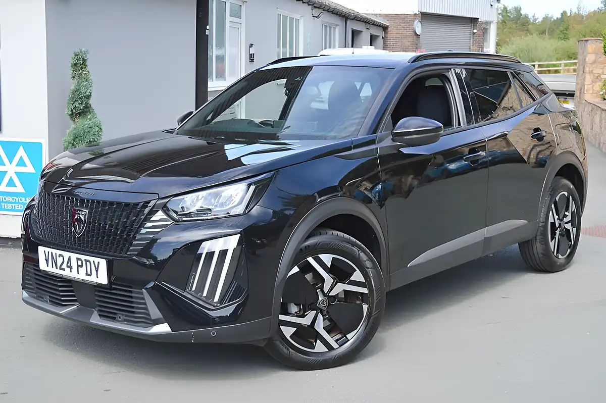 Used 2024 Peugeot 2008 Allure Black - Interior and Exterior details 5
