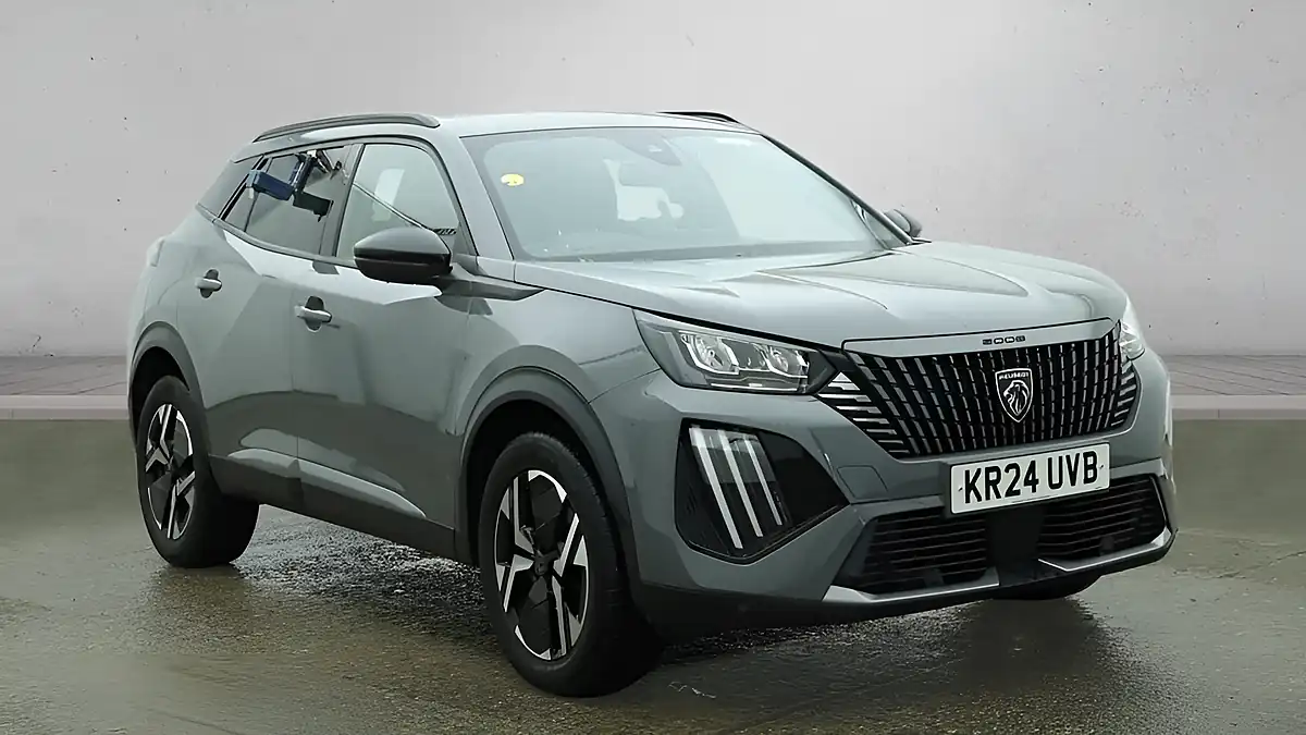 Used 2024 Peugeot 2008 Allure Grey - Front View