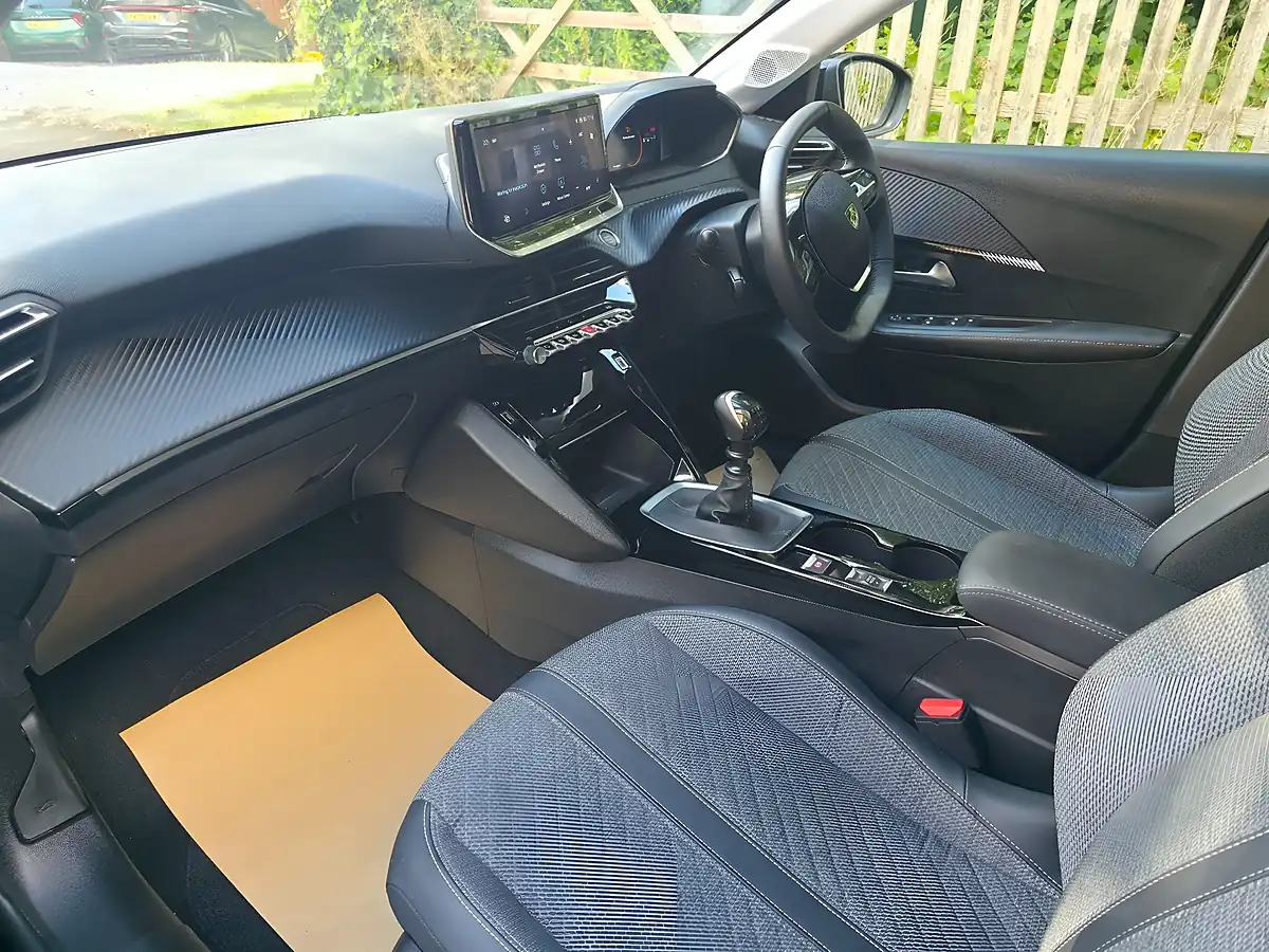 Used 2024 Peugeot 208 Allure Black - Interior and Exterior details 9
