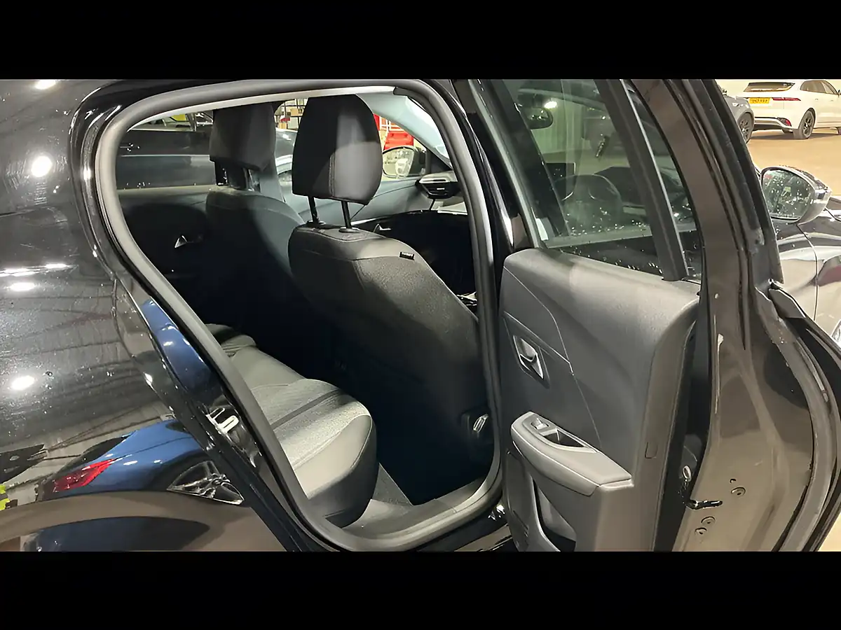 Used 2024 Peugeot 208 Allure Black - Interior and Exterior details 10