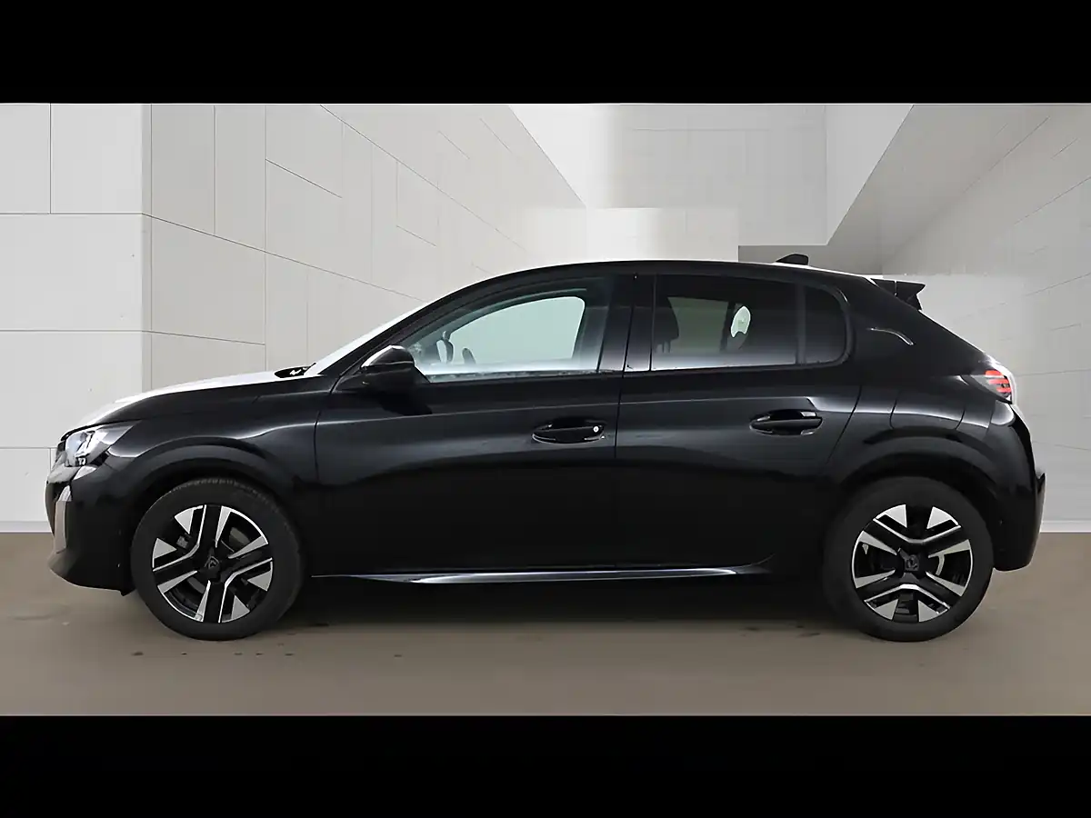 Used 2024 Peugeot 208 Allure Black - Interior and Exterior details 6