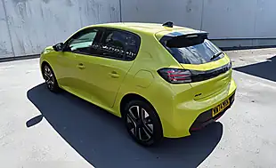 Used 2024 Peugeot 208 Allure Edition Agueda Lime - Interior and Exterior details 4