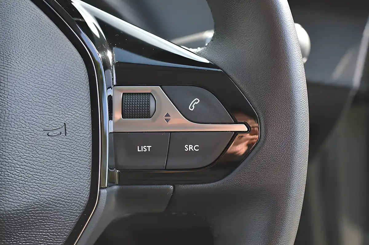 Used 2024 Peugeot 208 Allure Selenium Grey - Interior and Exterior details 16