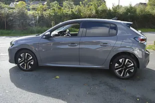 Used 2024 Peugeot 208 Allure Selenium Grey - Interior and Exterior details 7