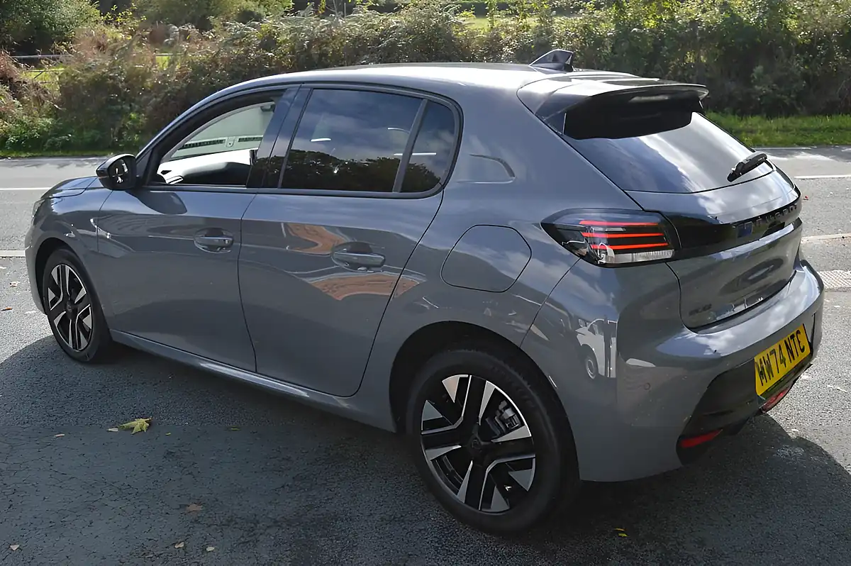 Used 2024 Peugeot 208 Allure Selenium Grey - Interior and Exterior details 8