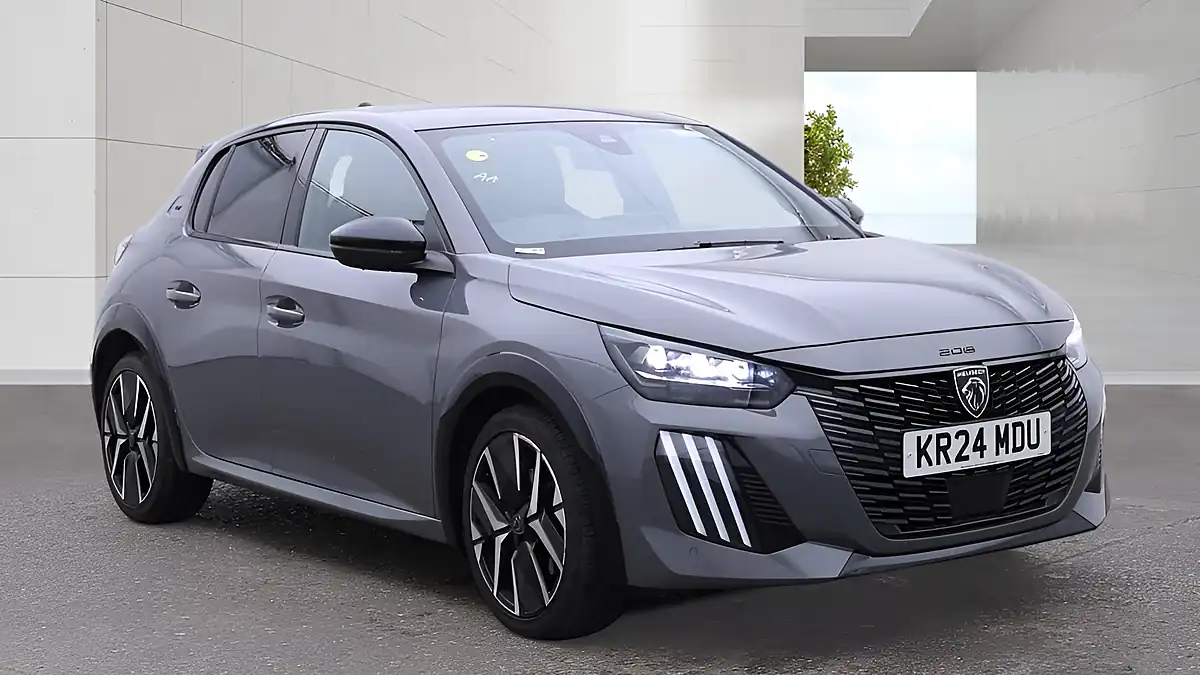 Used 2024 Peugeot 208 GT Grey - Front View