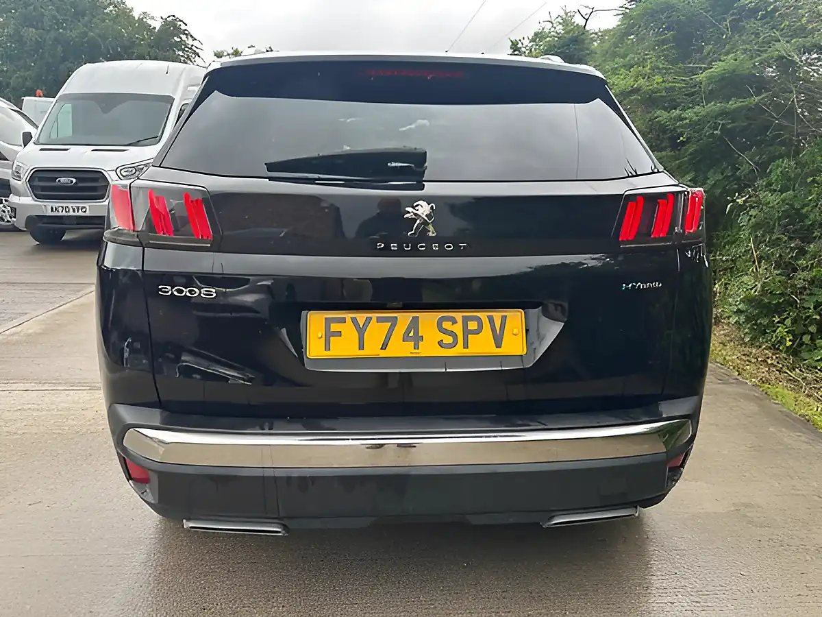 Used 2024 Peugeot 3008 GT Black - Interior and Exterior details 9
