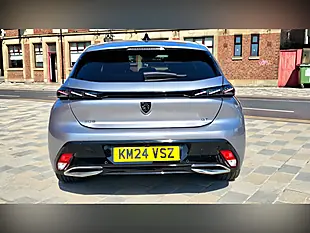 Used 2024 Peugeot 308 GT Cumulus Grey - Interior and Exterior details 4