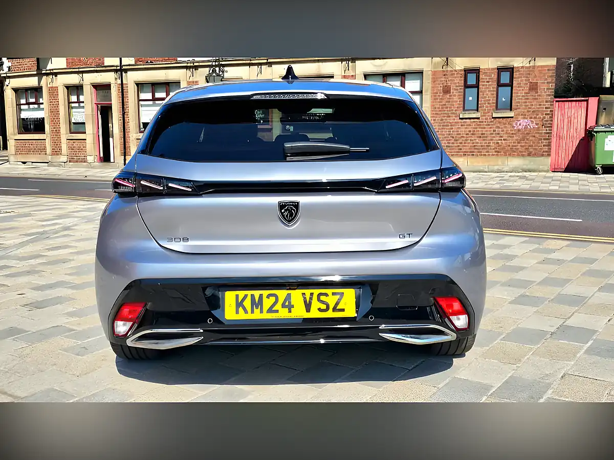 Used 2024 Peugeot 308 GT Cumulus Grey - Interior and Exterior details 4