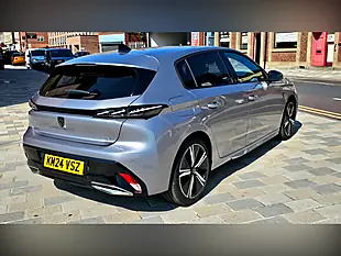 Used 2024 Peugeot 308 GT Cumulus Grey - Interior and Exterior details 5