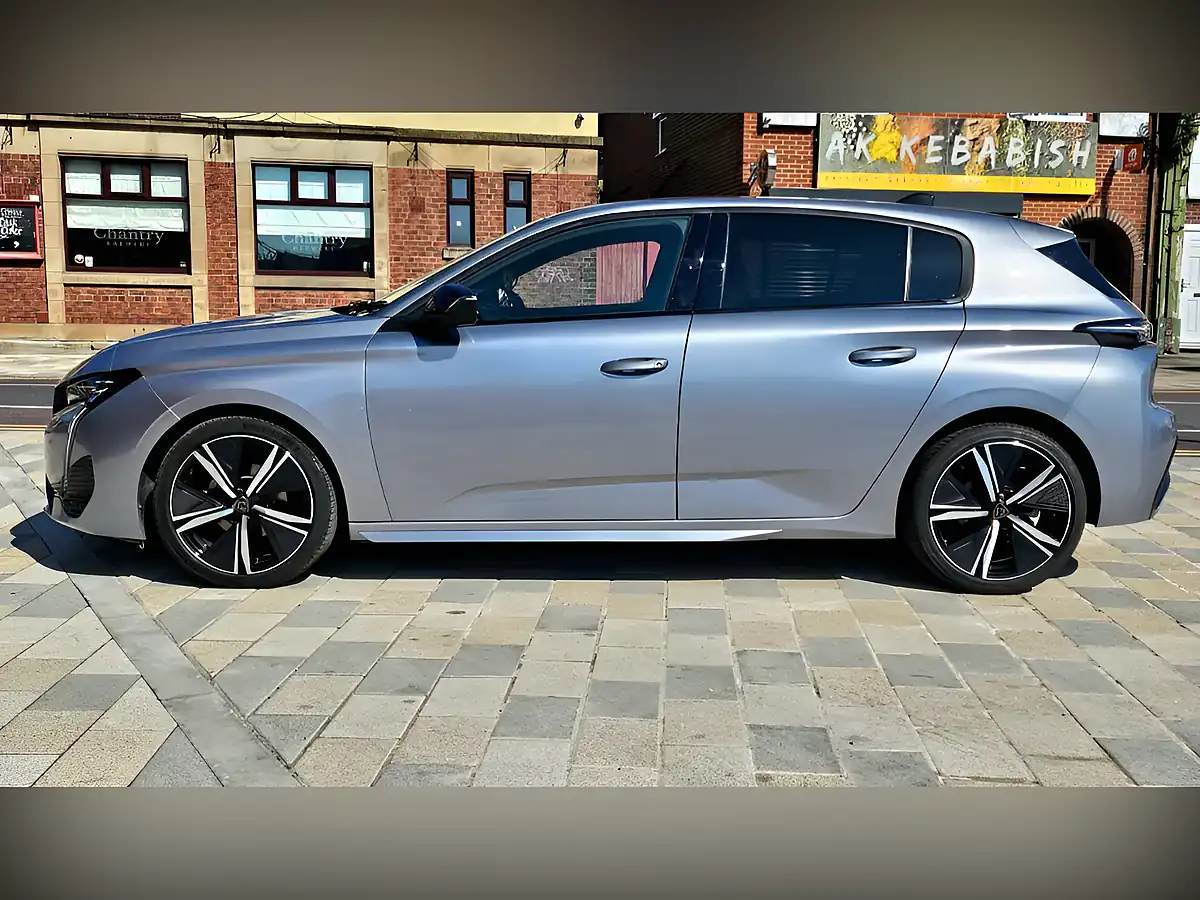 Used 2024 Peugeot 308 GT Cumulus Grey - Interior and Exterior details 8