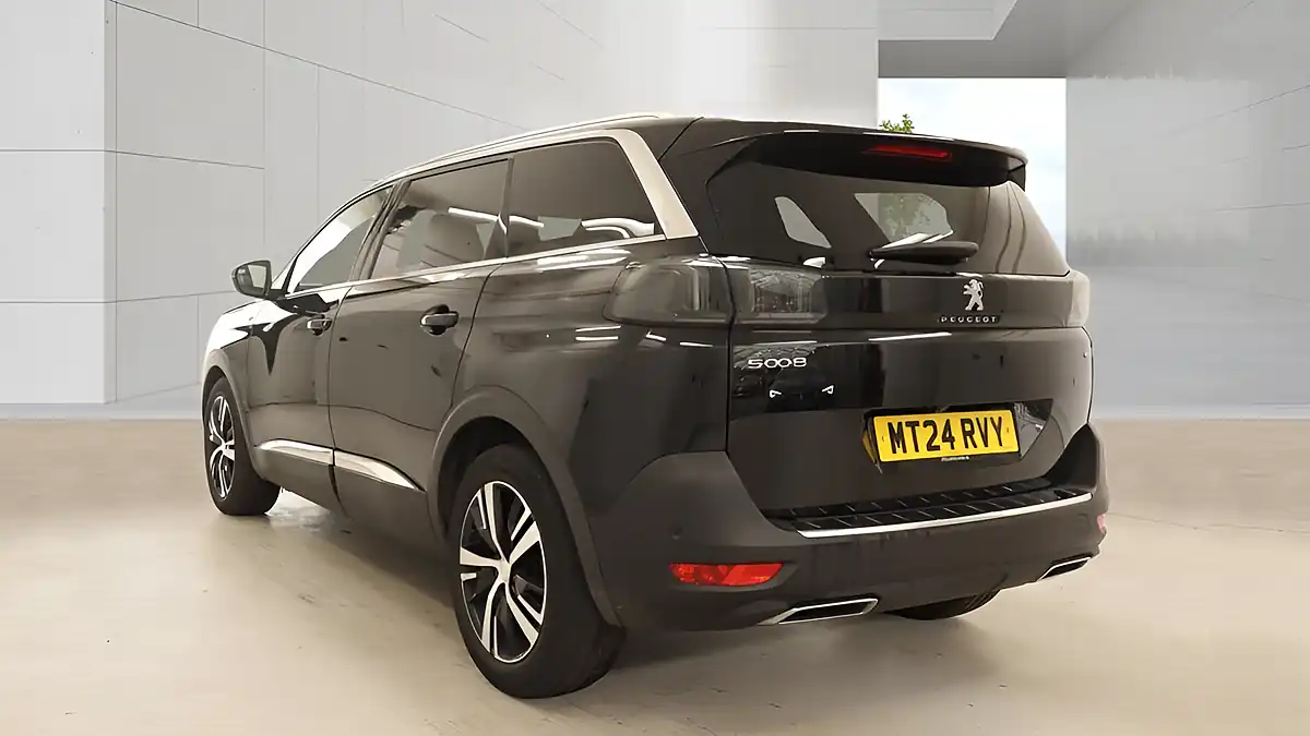 Used 2024 Peugeot 5008 GT Black - Interior and Exterior details 6