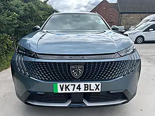 Used 2024 Peugeot 5008 - Interior and Exterior details 2