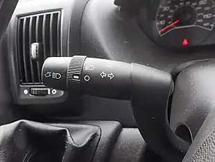 Used 2024 Peugeot Boxer 335 Professional Premium+ Ice White - Interior and Exterior details 10