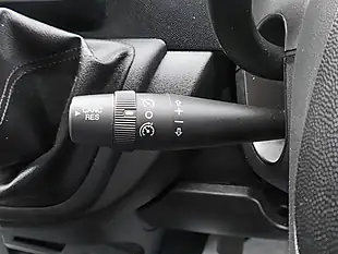 Used 2024 Peugeot Boxer 335 Professional Premium+ Ice White - Interior and Exterior details 11