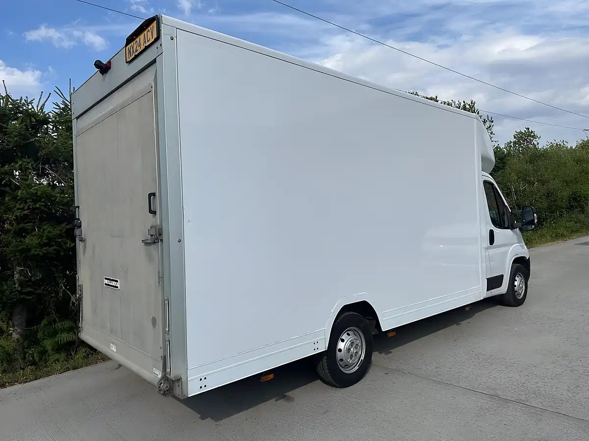 Used 2024 Peugeot Boxer - Interior and Exterior details 7