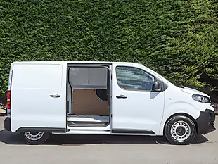 Used 2024 Peugeot E-Expert Professional White - Interior and Exterior details 6