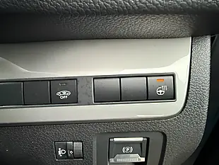 Used 2024 Peugeot E- Traveller Allure Standard Grey - Interior and Exterior details 11