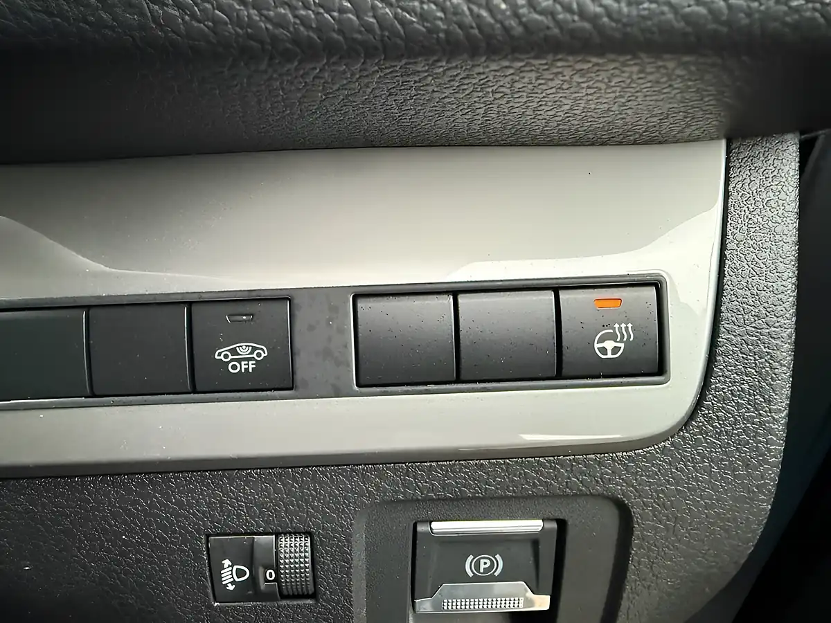 Used 2024 Peugeot E- Traveller Allure Standard Grey - Interior and Exterior details 11