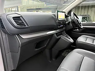 Used 2024 Peugeot E- Traveller Allure Standard Grey - Interior and Exterior details 17