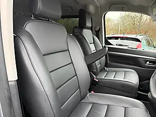 Used 2024 Peugeot E- Traveller Allure Standard Grey - Interior and Exterior details 7
